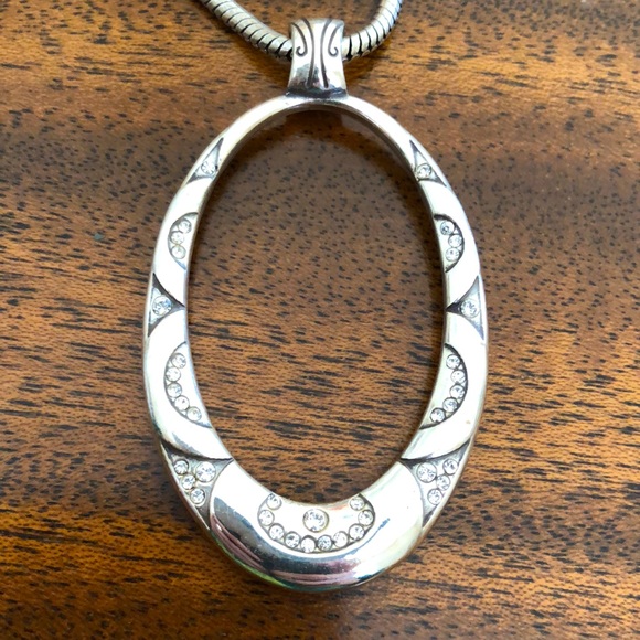 Retired  Brighton oval classic reversible pendant necklace - Picture 3 of 11